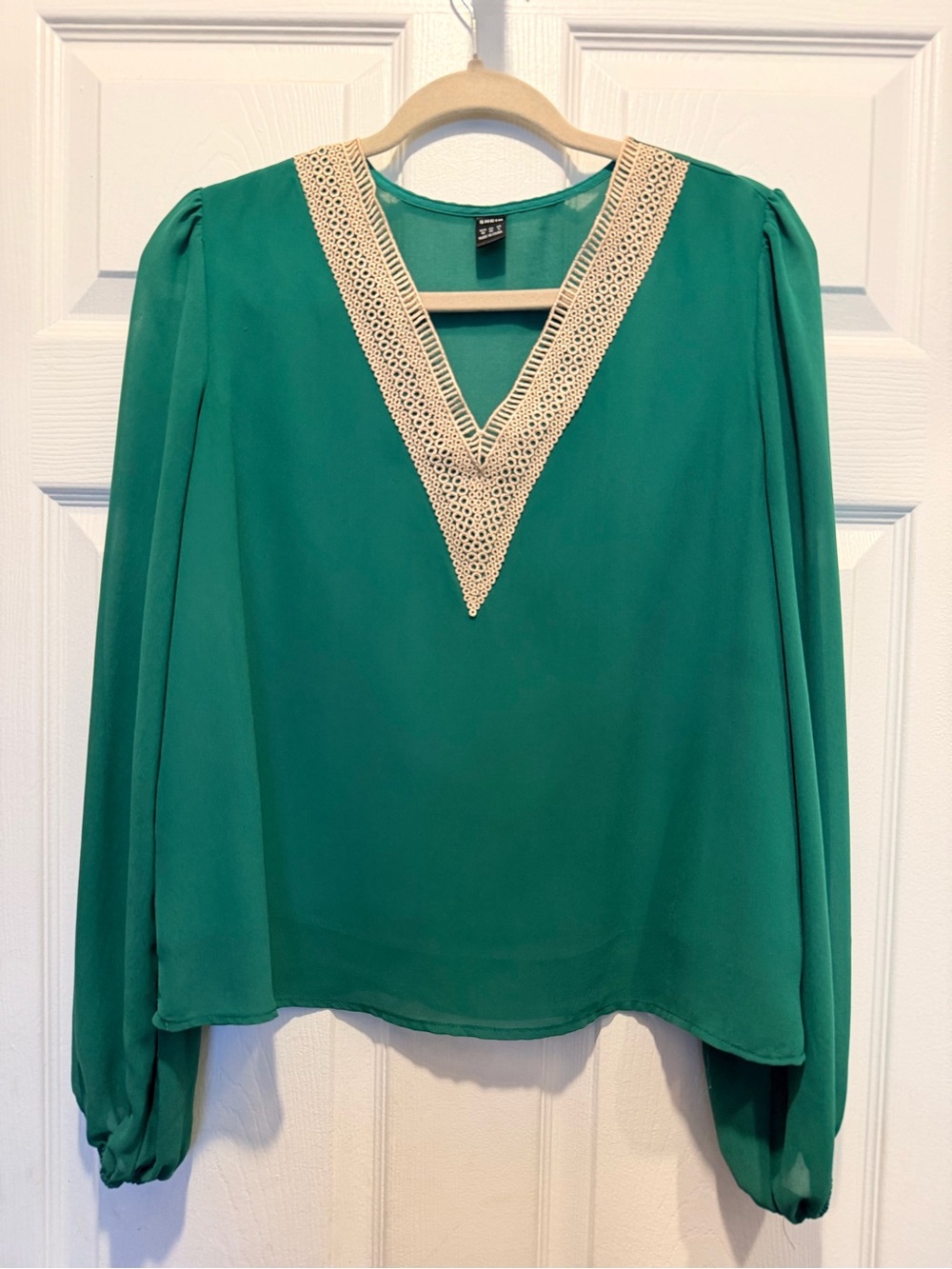 SHEIN Emerald Green V-Neck Blouse with Cream Crochet Trim